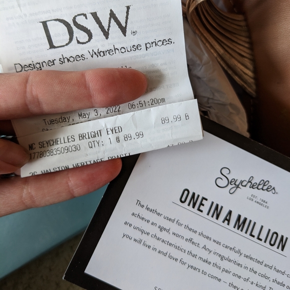 Gold Metallic Genuine Leather Slip On Seychelles Sandals Size 9 US - Picture 11 of 11